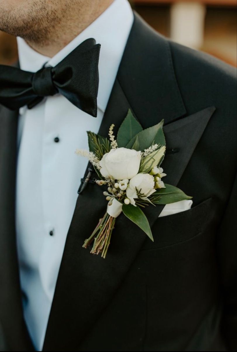 PROM White & Green Boutonniere