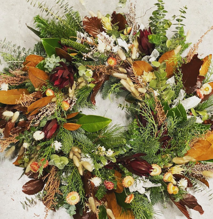 16" Seasonal Greenery Wreath