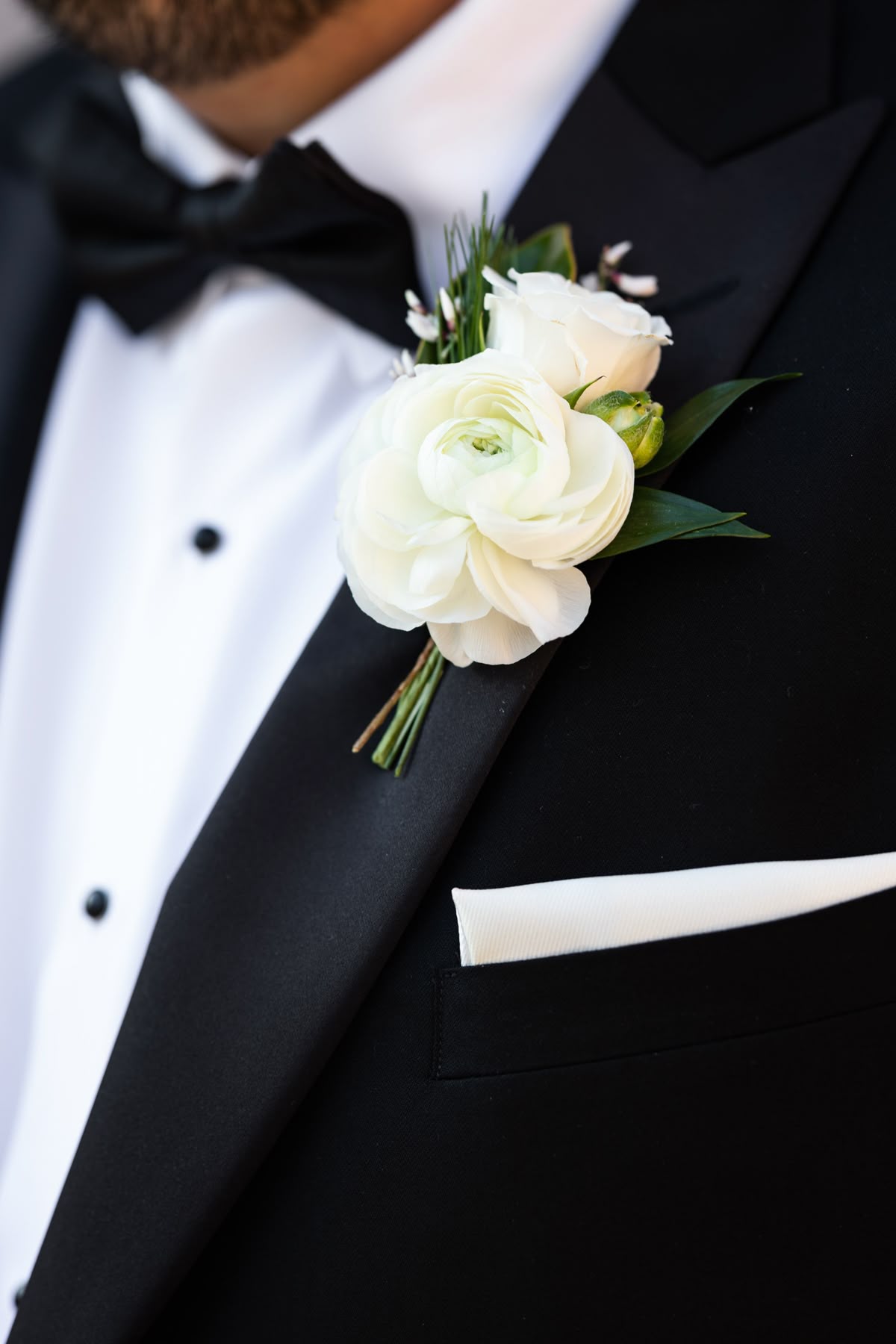 PROM White & Green Boutonniere